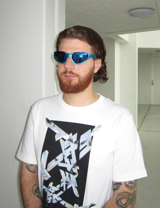 De Futuristiske Vibes er Tilbage: Få Det Hotteste Y2K Look med Vores Nyeste Unisex Cybercore Solbriller!