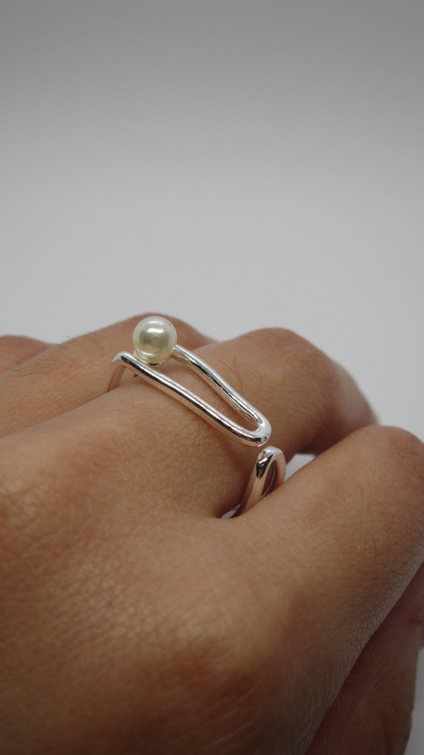 PEARLSCENT ring