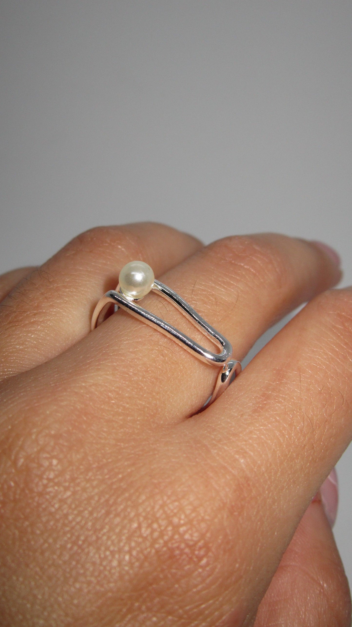 PEARLSCENT ring