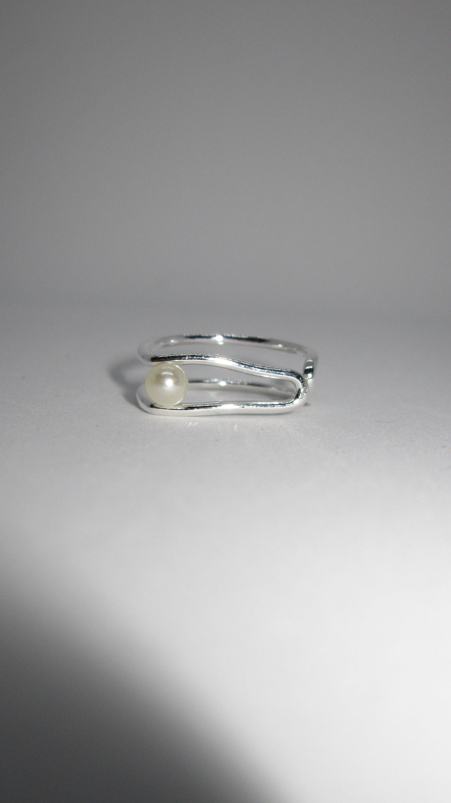 PEARLSCENT ring