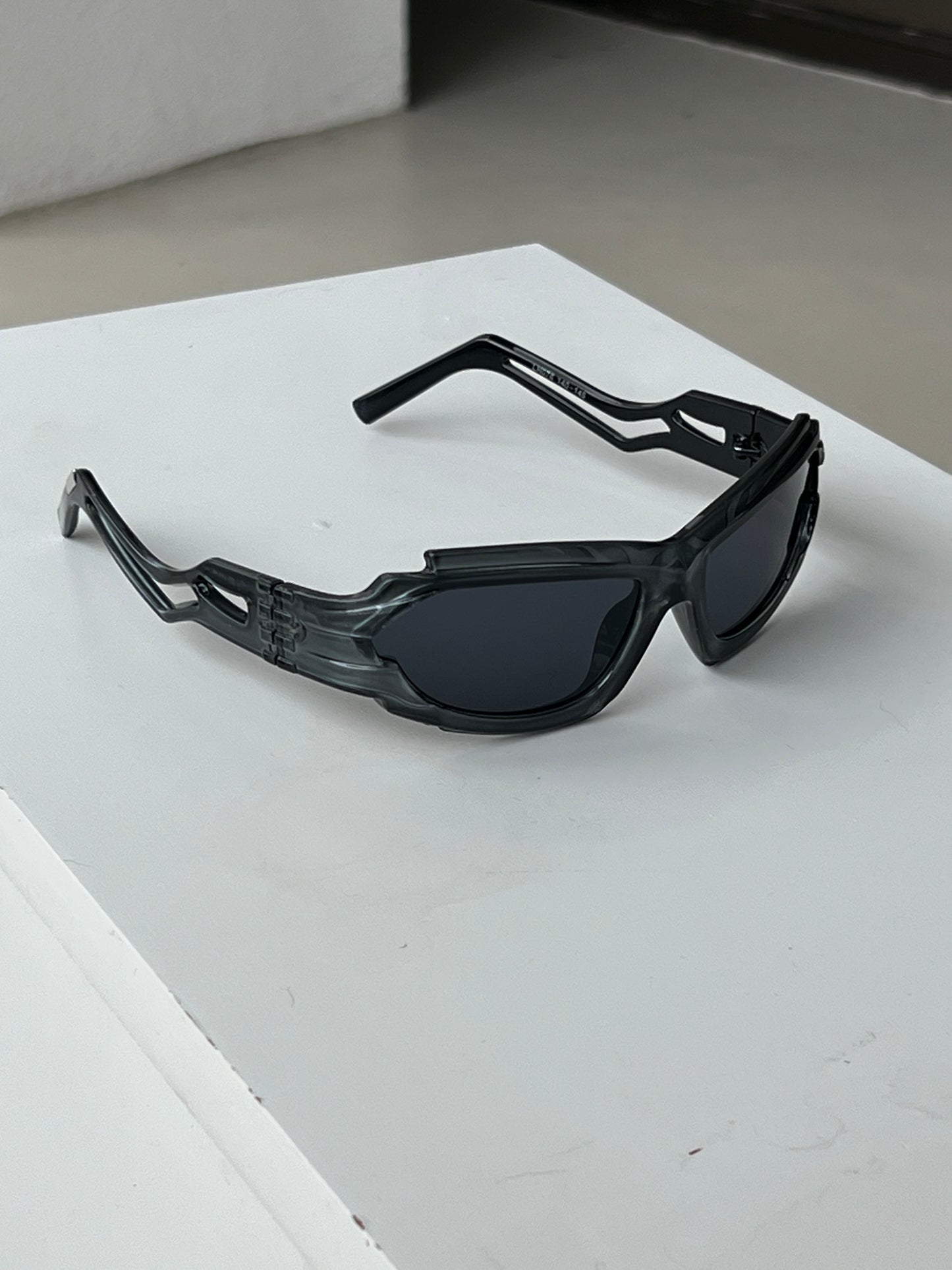 SYNCORE sunglasses