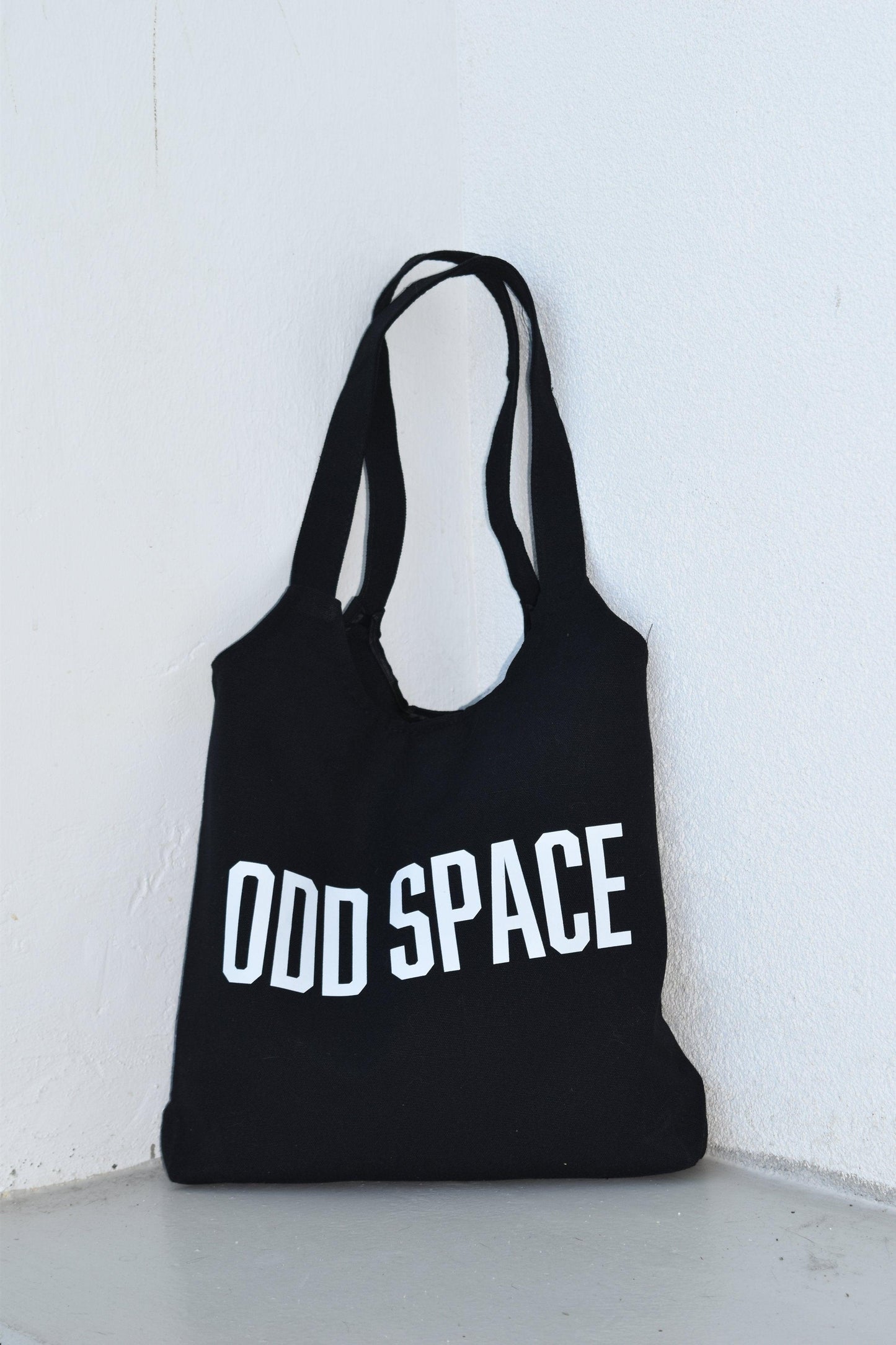 ODD SPACE tote bag