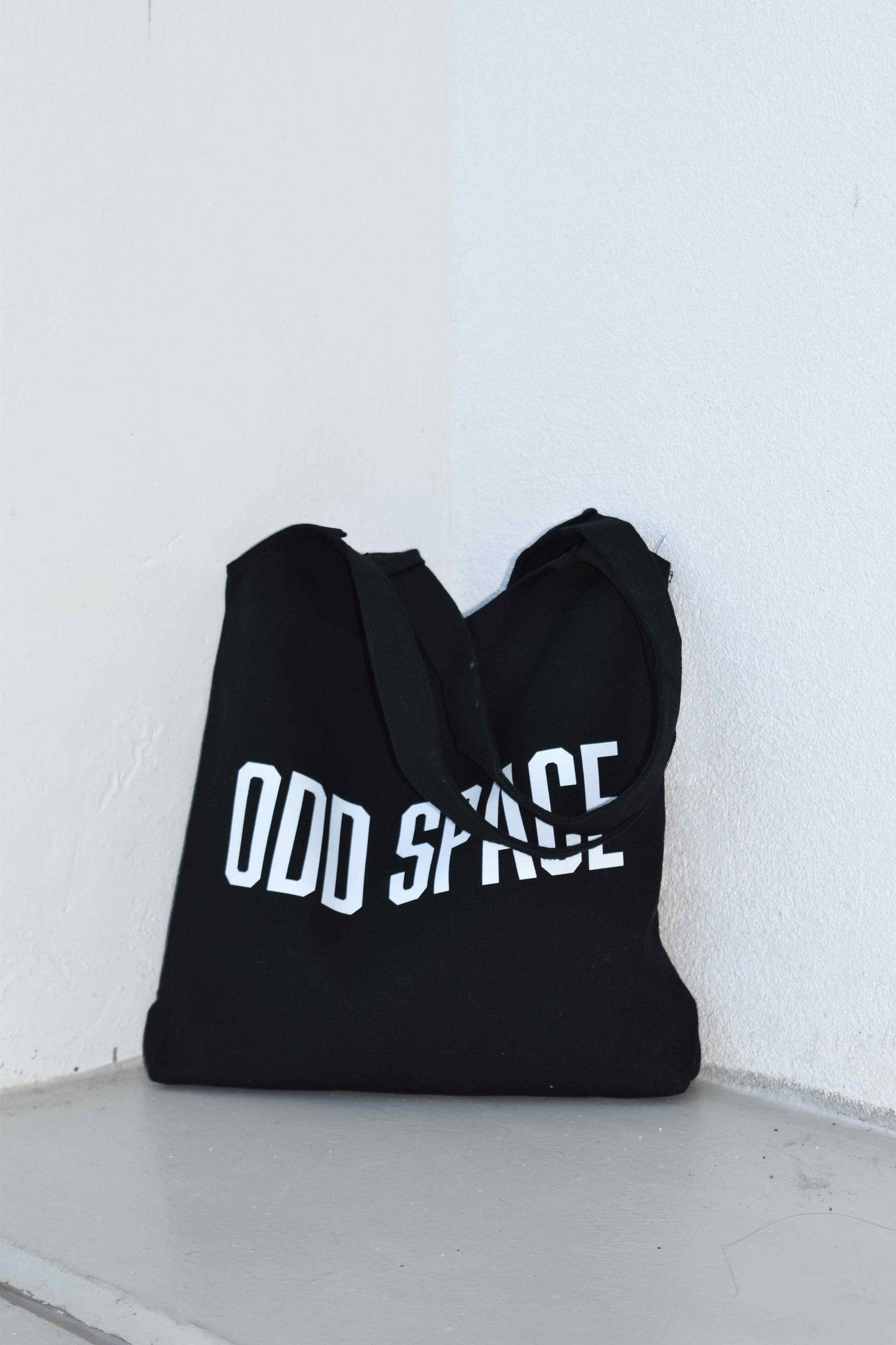 ODD SPACE tote bag