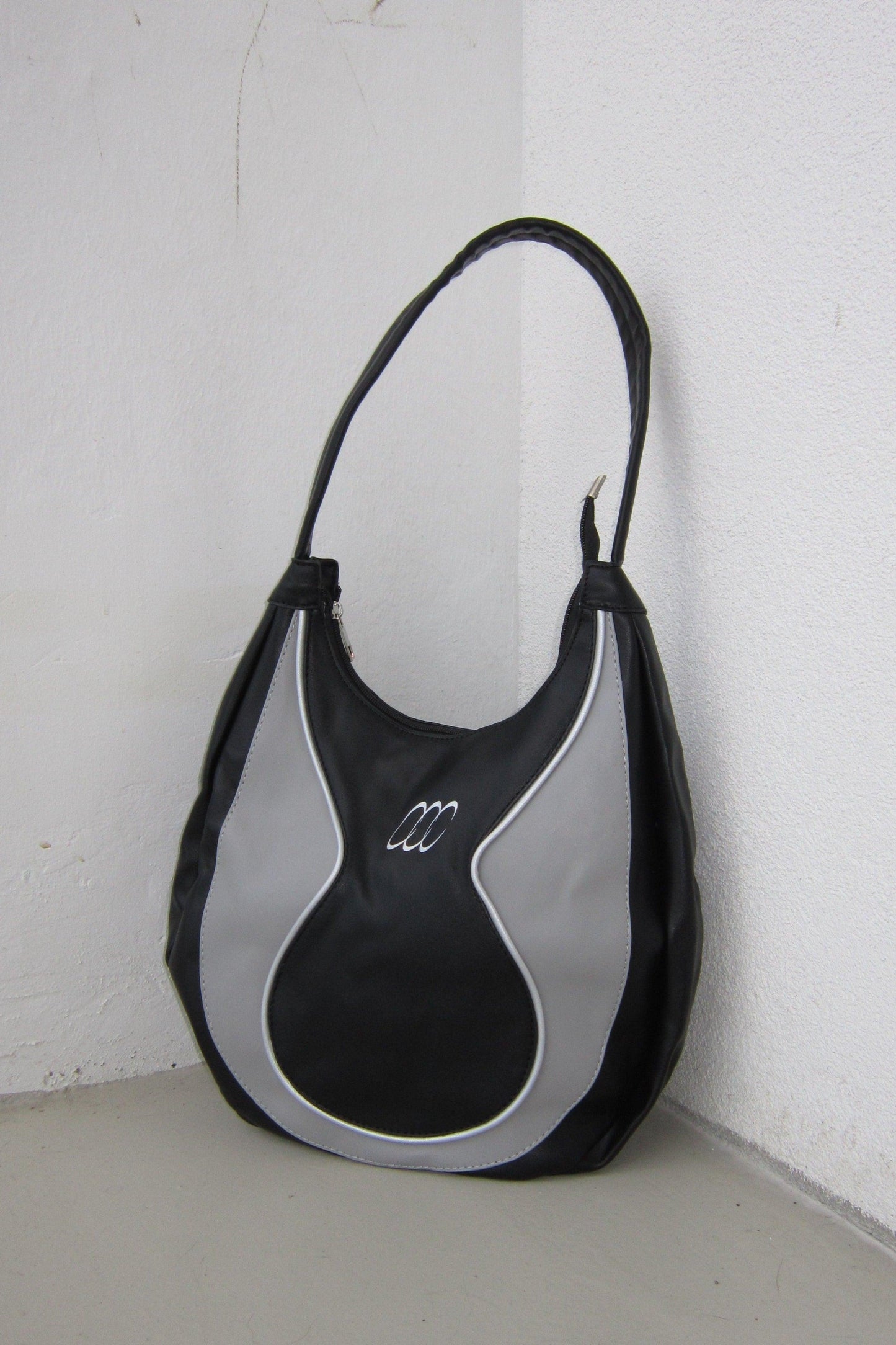 XCY shoulder bags