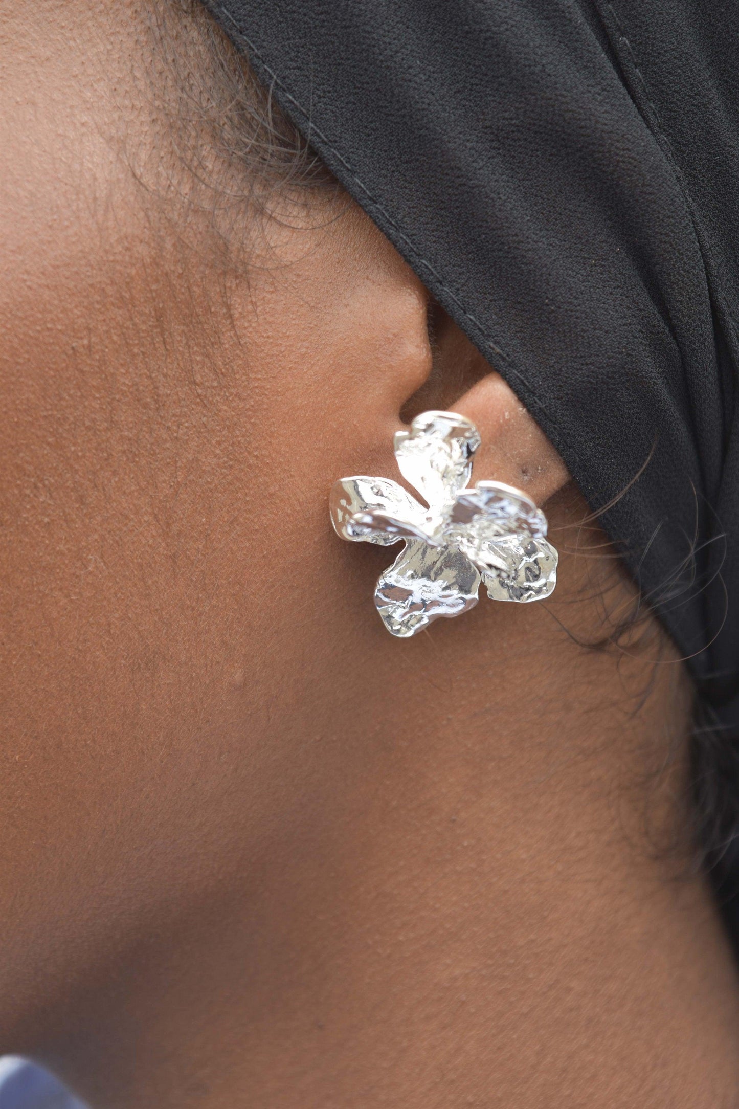 FLOWER earrings